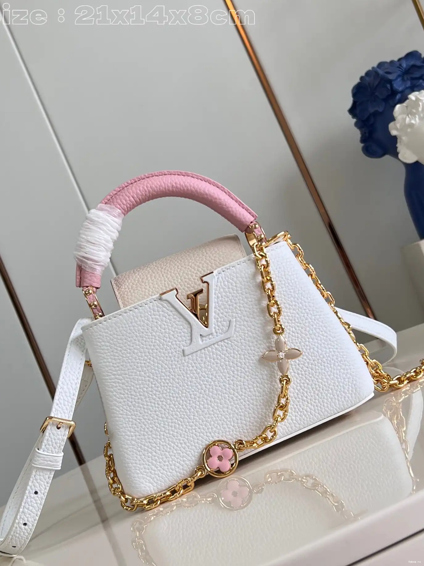 VUITTON CAPUCINES MINI-21*14*8CM LOUIS 0506